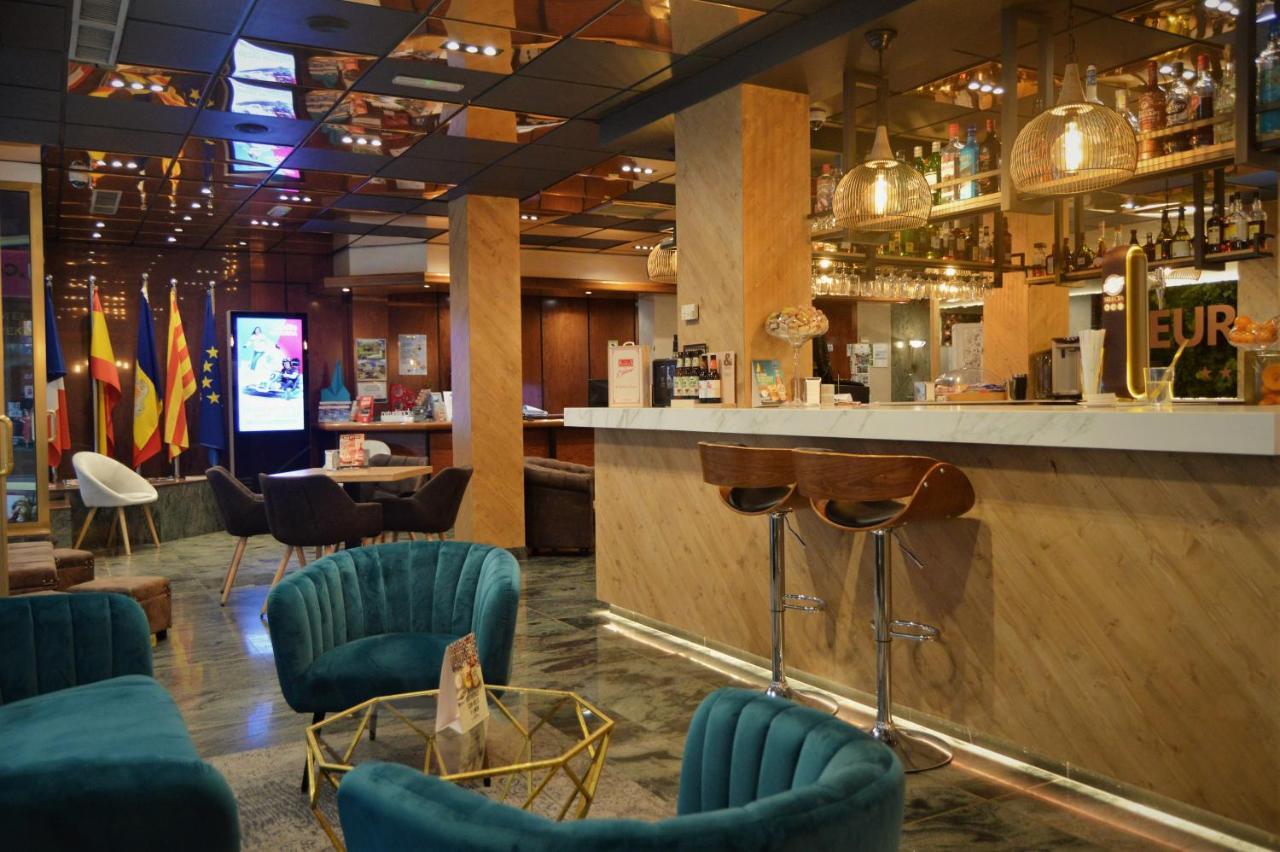 Yomo Eureka Hotell Andorra la Vella Exteriör bild