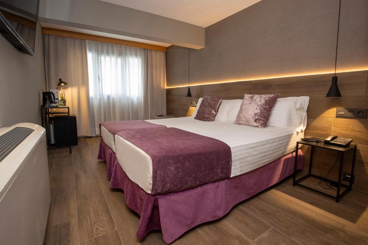Yomo Eureka Hotell Andorra la Vella Exteriör bild