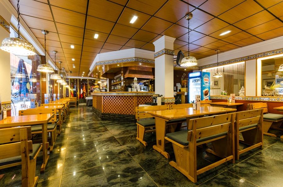 Yomo Eureka Hotell Andorra la Vella Exteriör bild